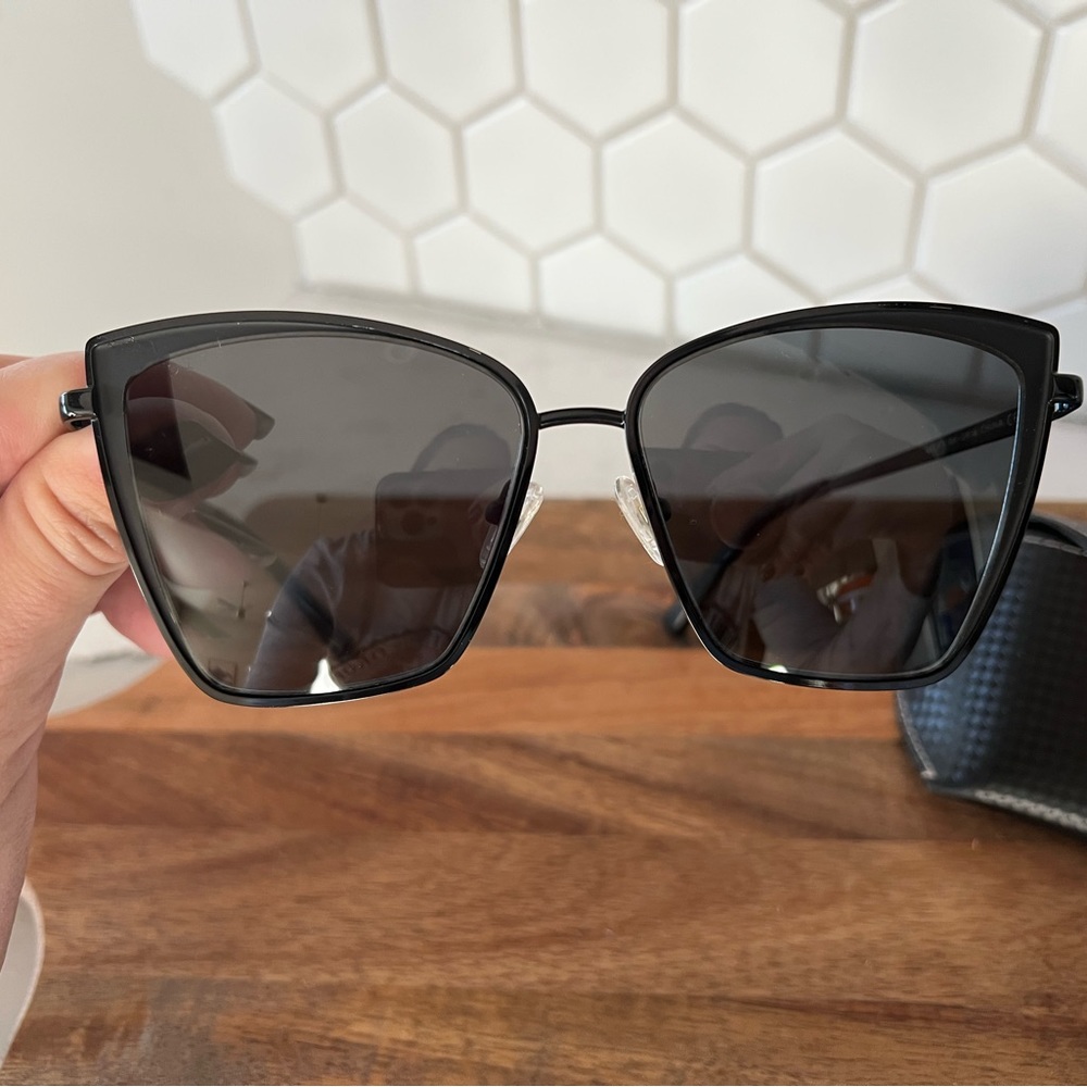 Diff Eyewear Black Sunglasses - Picture 2 of 5